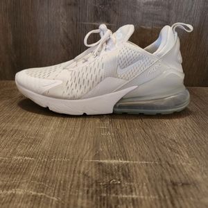 Nike Air Max 270 4.5Y/6W (OFFERS ACCEPTED)